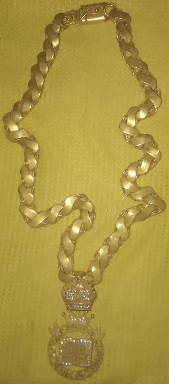 VENDO CORDÃO DE MOEDA ANTIGA  - Foto 3
