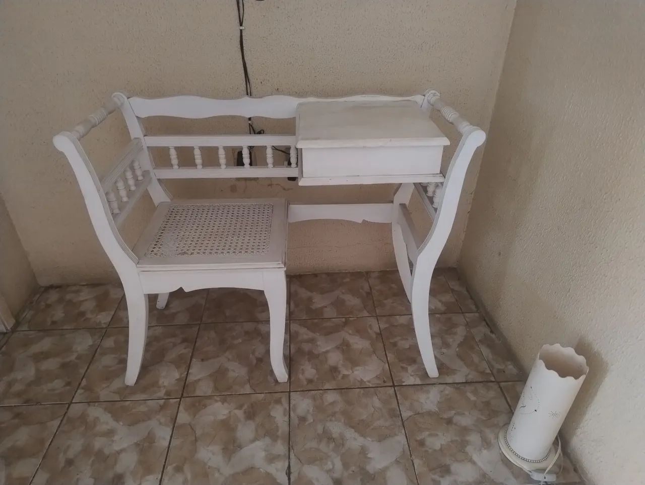 mesinha de telefone retrô!!!