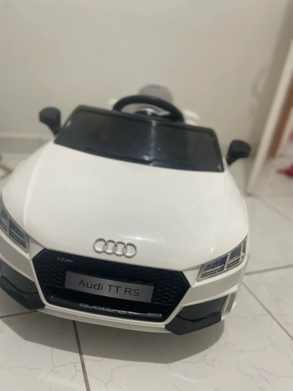 Carro eletrônico 