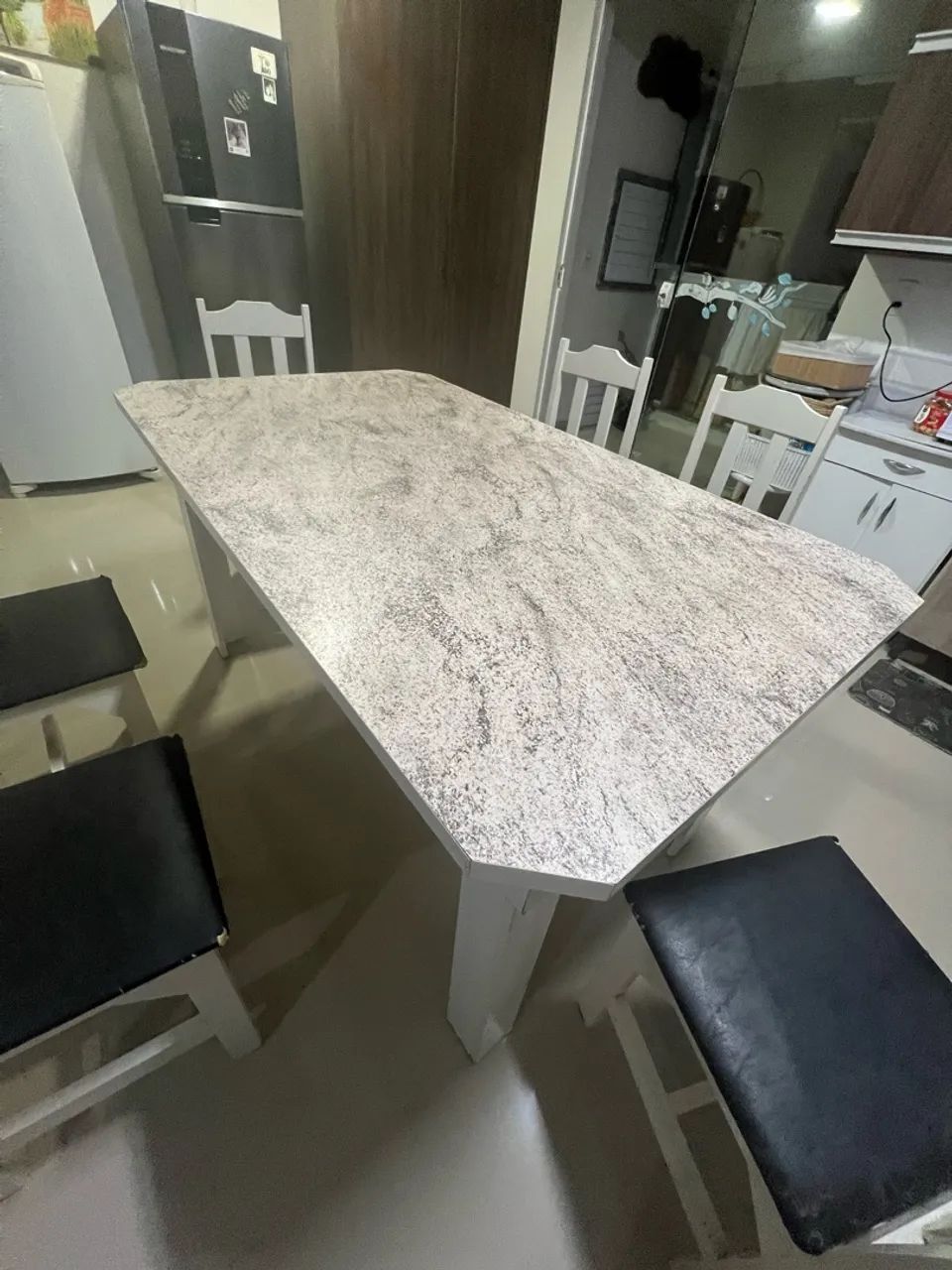 Mesa com 6 cadeiras  - Foto 4