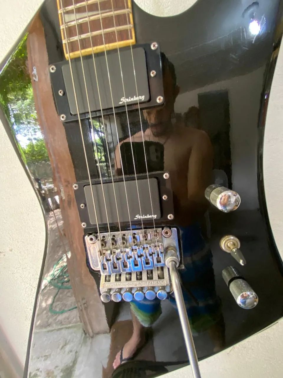 Guitarra explorer strinberg clg 48 - Foto 3