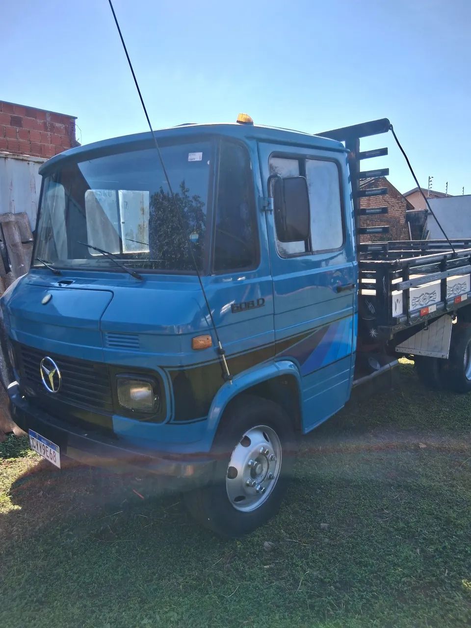 Caminhão 608D 1981 - Foto 3