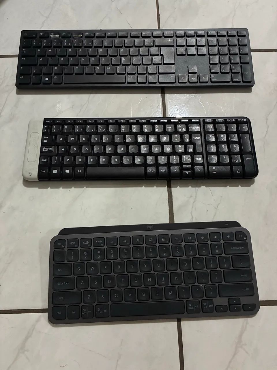 Teclados Bluetooth diversos