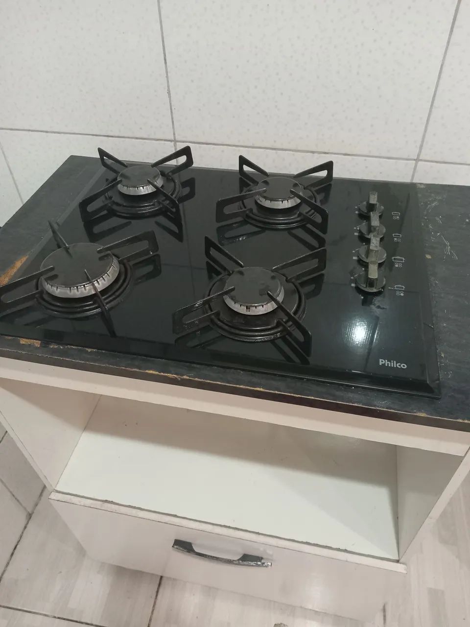 Fogão cooktop Philco com  balcão 