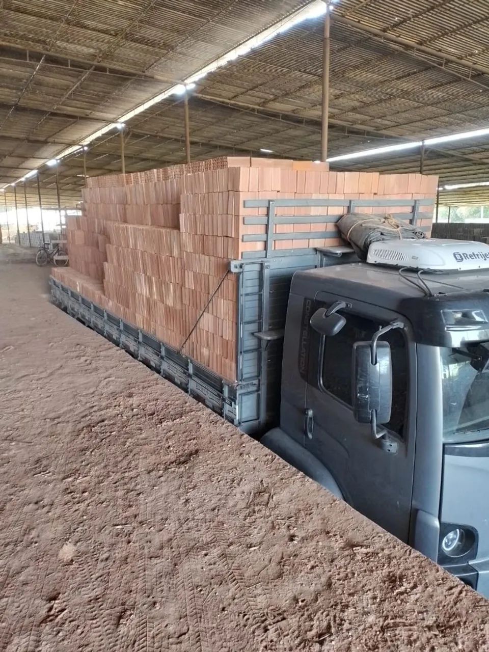 Tijolo direito da fábrica de Campos. 1300  - Foto 2