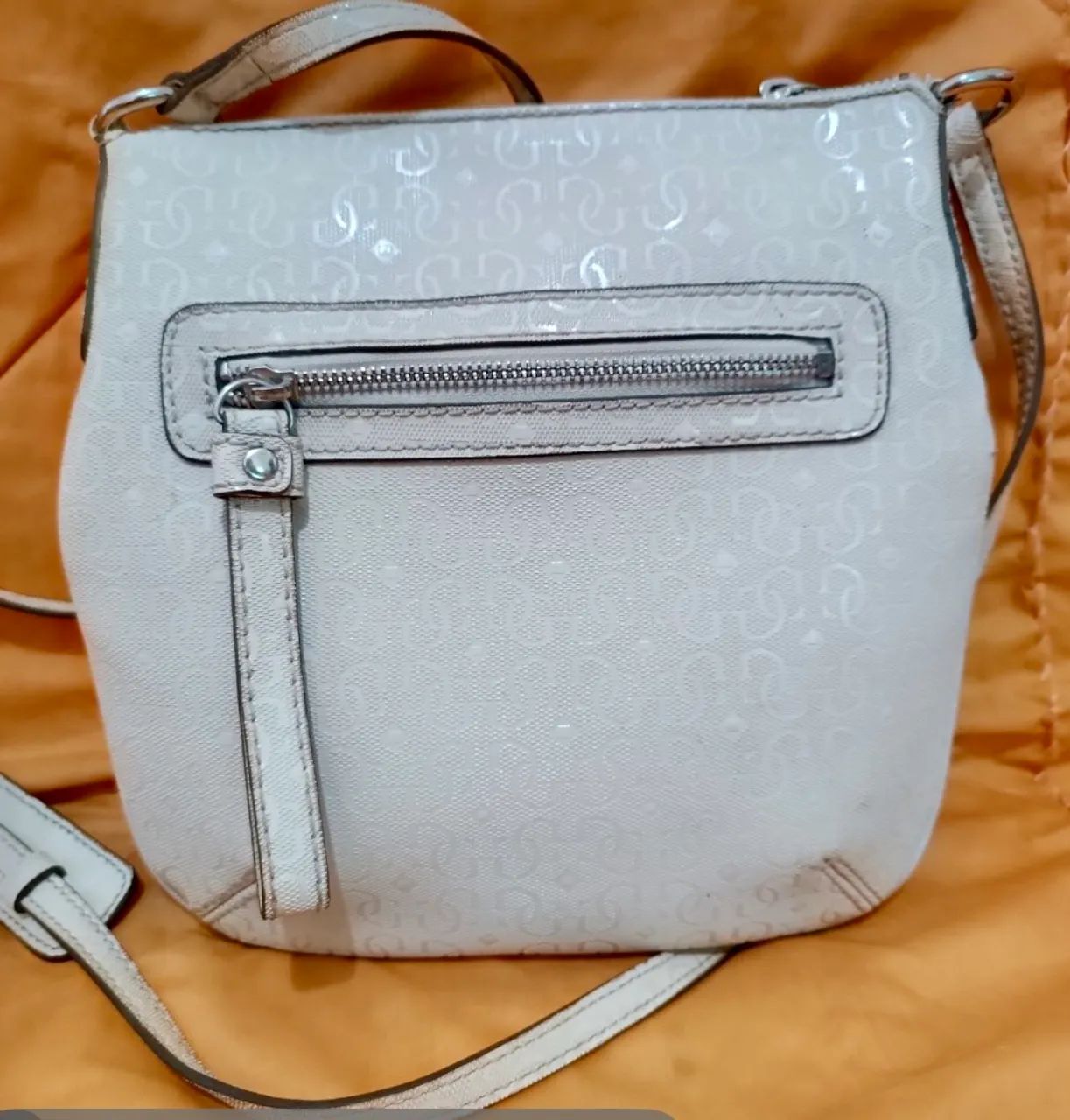Bolsa Couro Vintage Itália Guess  - Foto 4