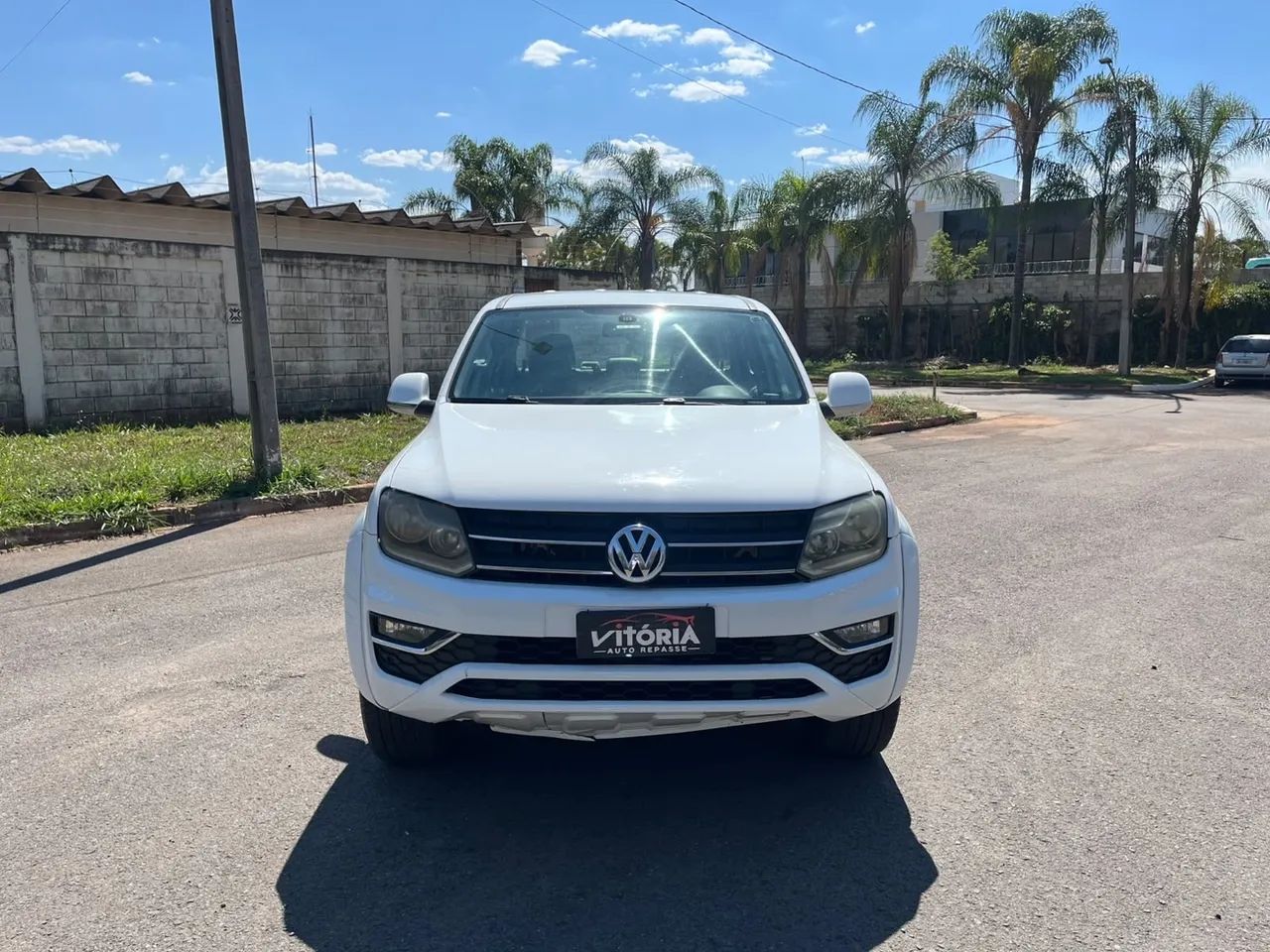 Volkswagen Amarok HIGH.CD 2.0 16V TDI 4X4 DIES. AUT 2016