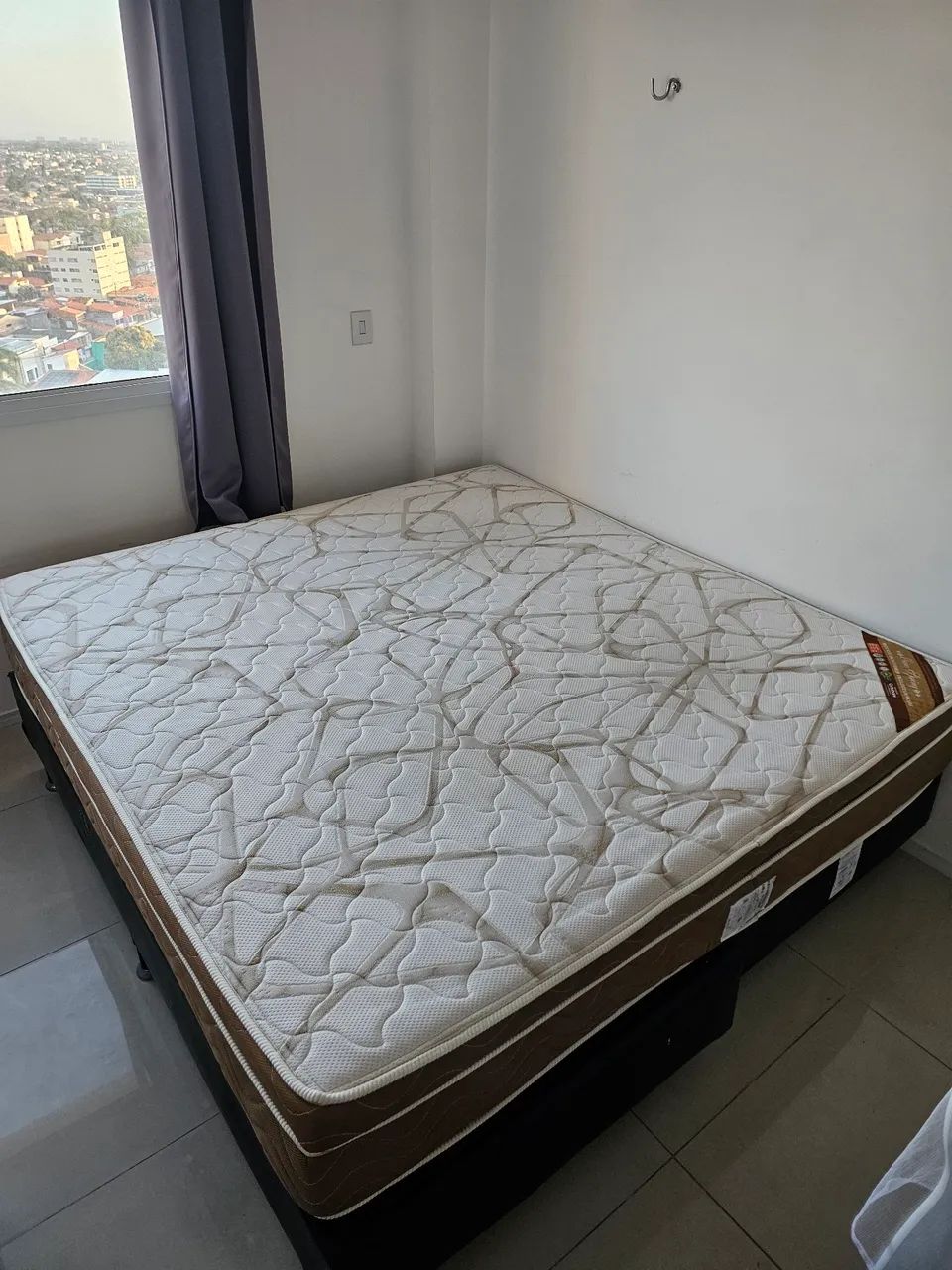 Cama box tamanho King Ortobom