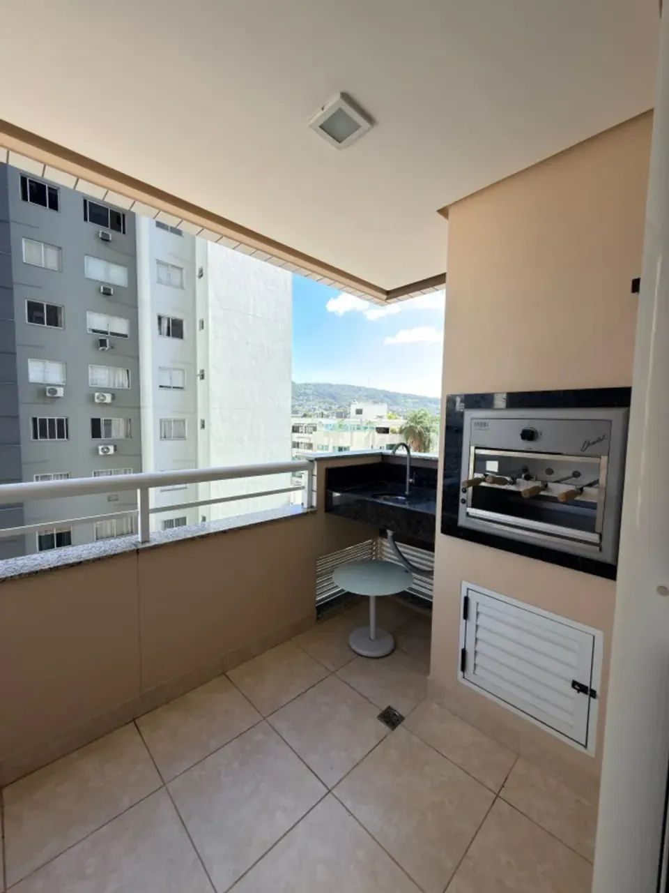 Amplo Apartamento no Centro / Pio Corrêa - Foto 5