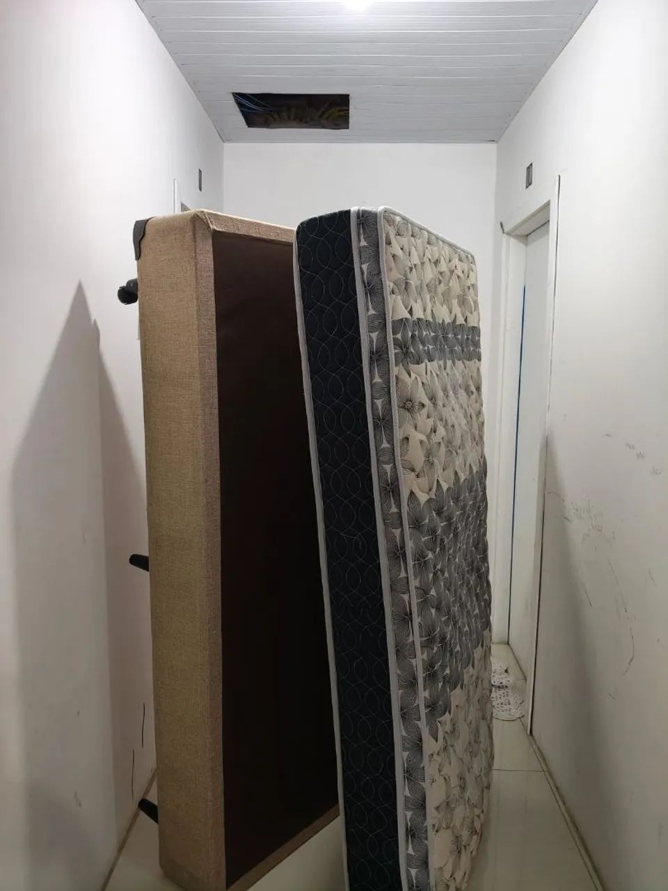 Cama box, mais colchão, de Solteiro  - Foto 4