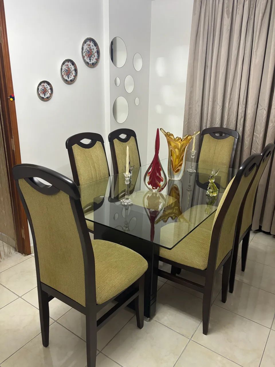 Mesa de vidro com 6 cadeiras - Foto 4