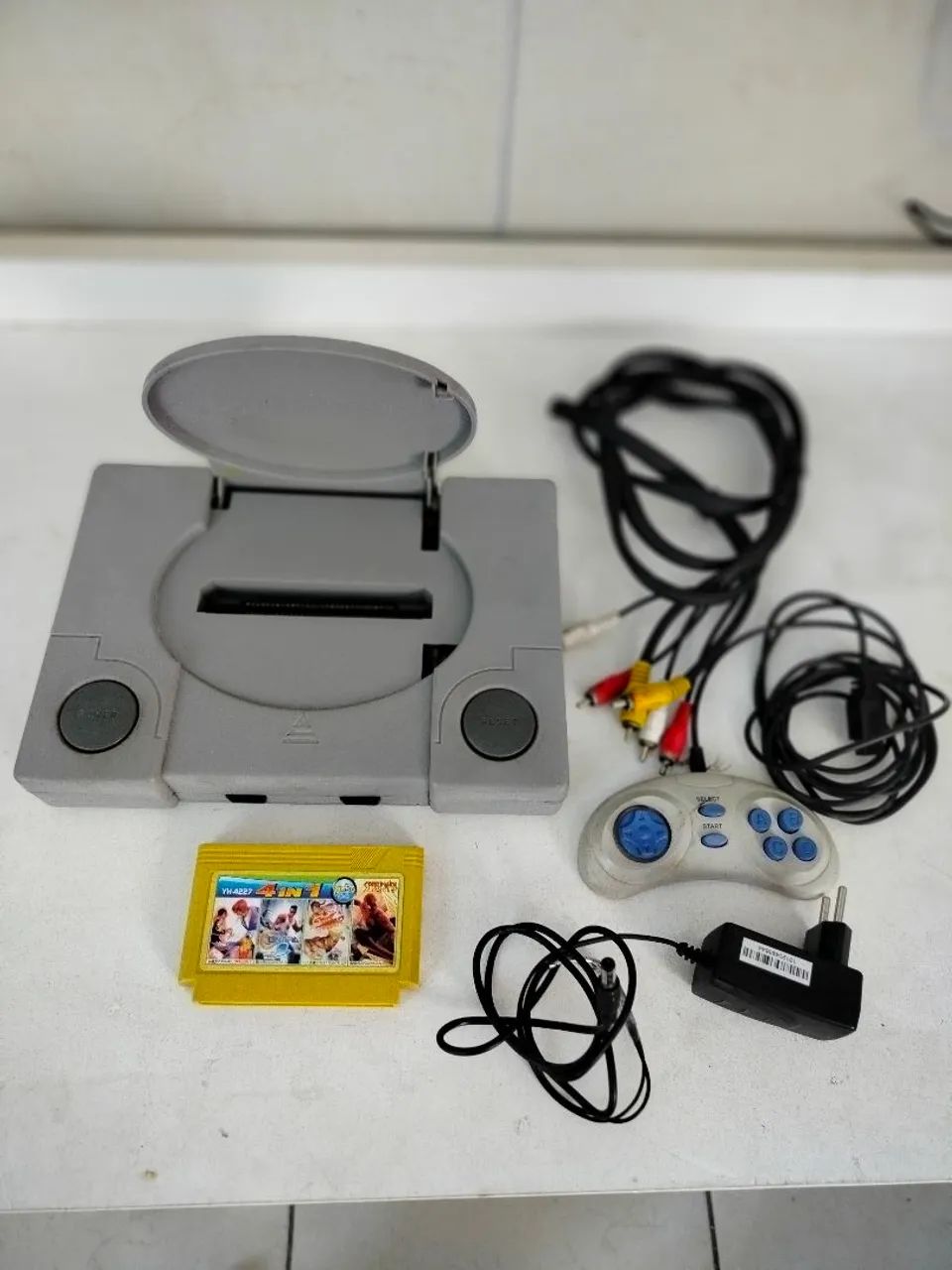 Vídeo game polystation 