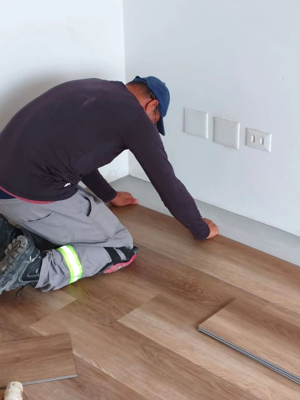 Instalação de Piso Vinílico no ABC - Serviço Limpo e Profissional | Orçamento Grátis - Foto 2