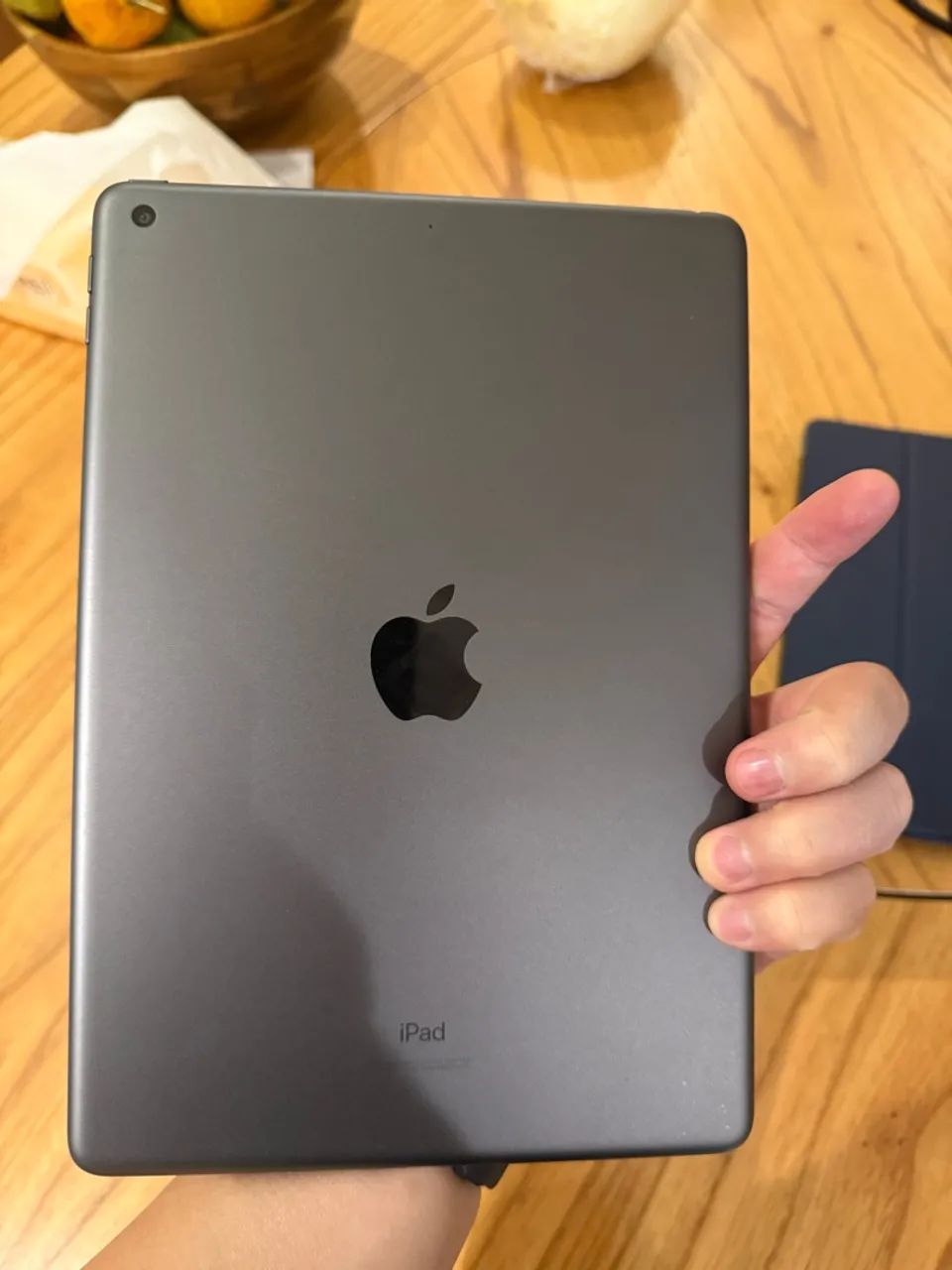 iPad 8ª Gera ção 32GB com caixa original  novíssimo  - Foto 2