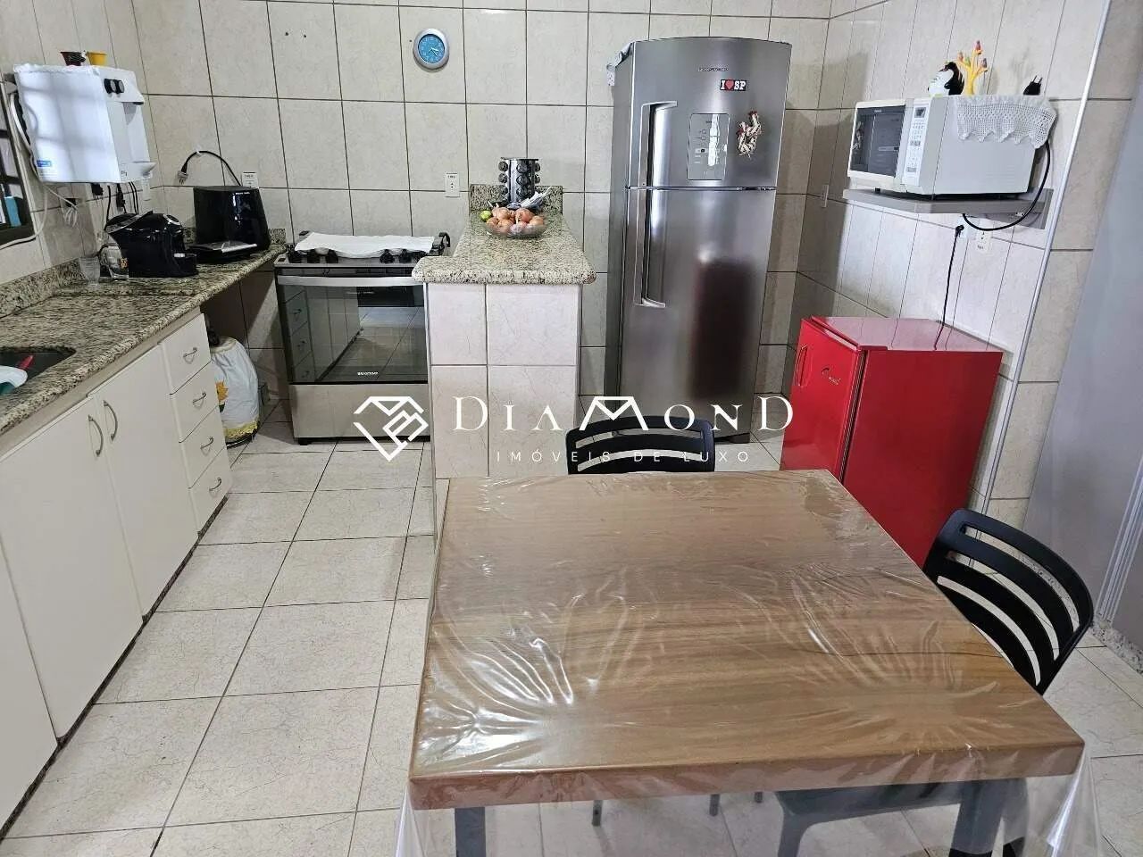 OPORTUNIDADE IMPERDÍVEL! IMÓVEL COMPLETO COM APARTAMENTO, CASA E PONTO COMERCIAL! - Foto 5