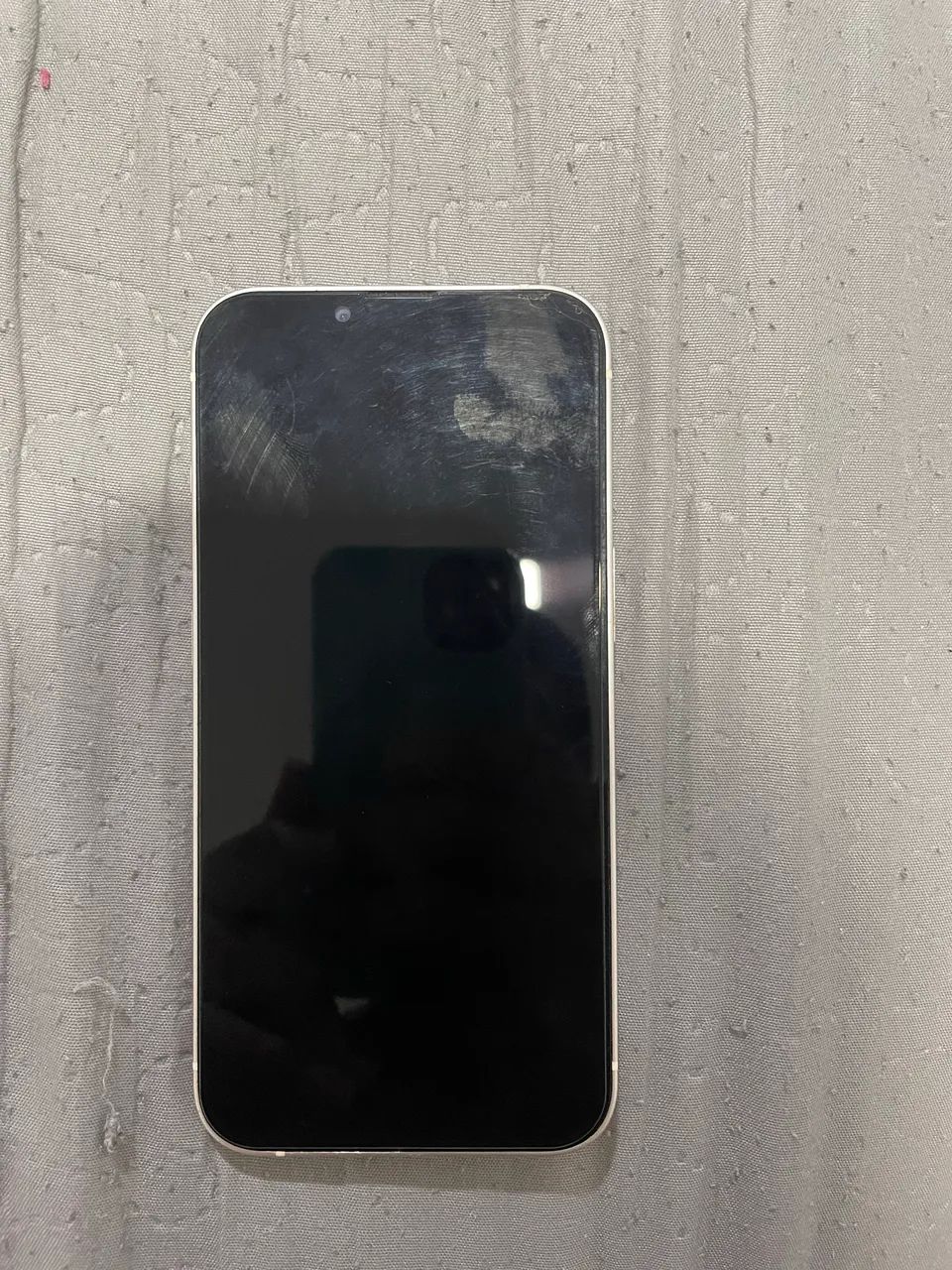 iPhone 13 branco para retirada de peças  - Foto 2