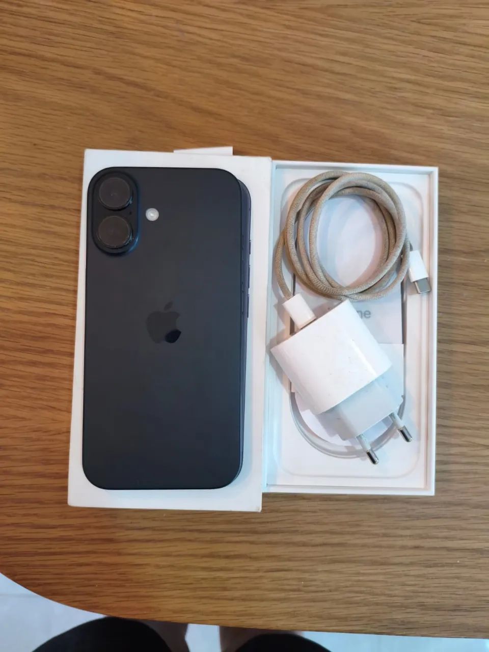 iPhone 16 128g  - Foto 2