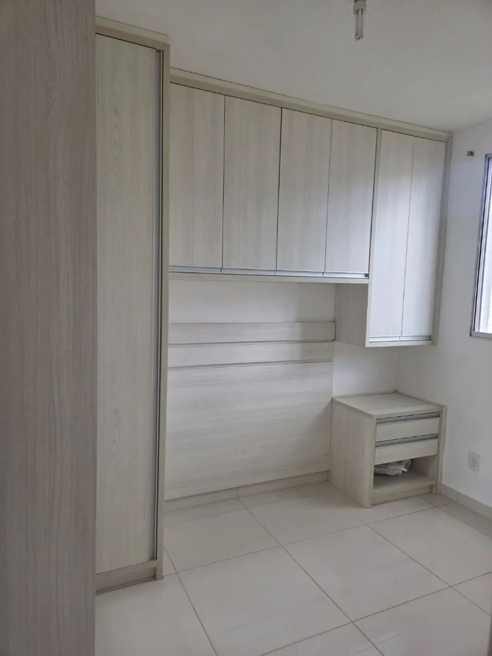 Apartamento no Residencial Jeribá com móveis planejados na cozinha e quarto - Foto 10