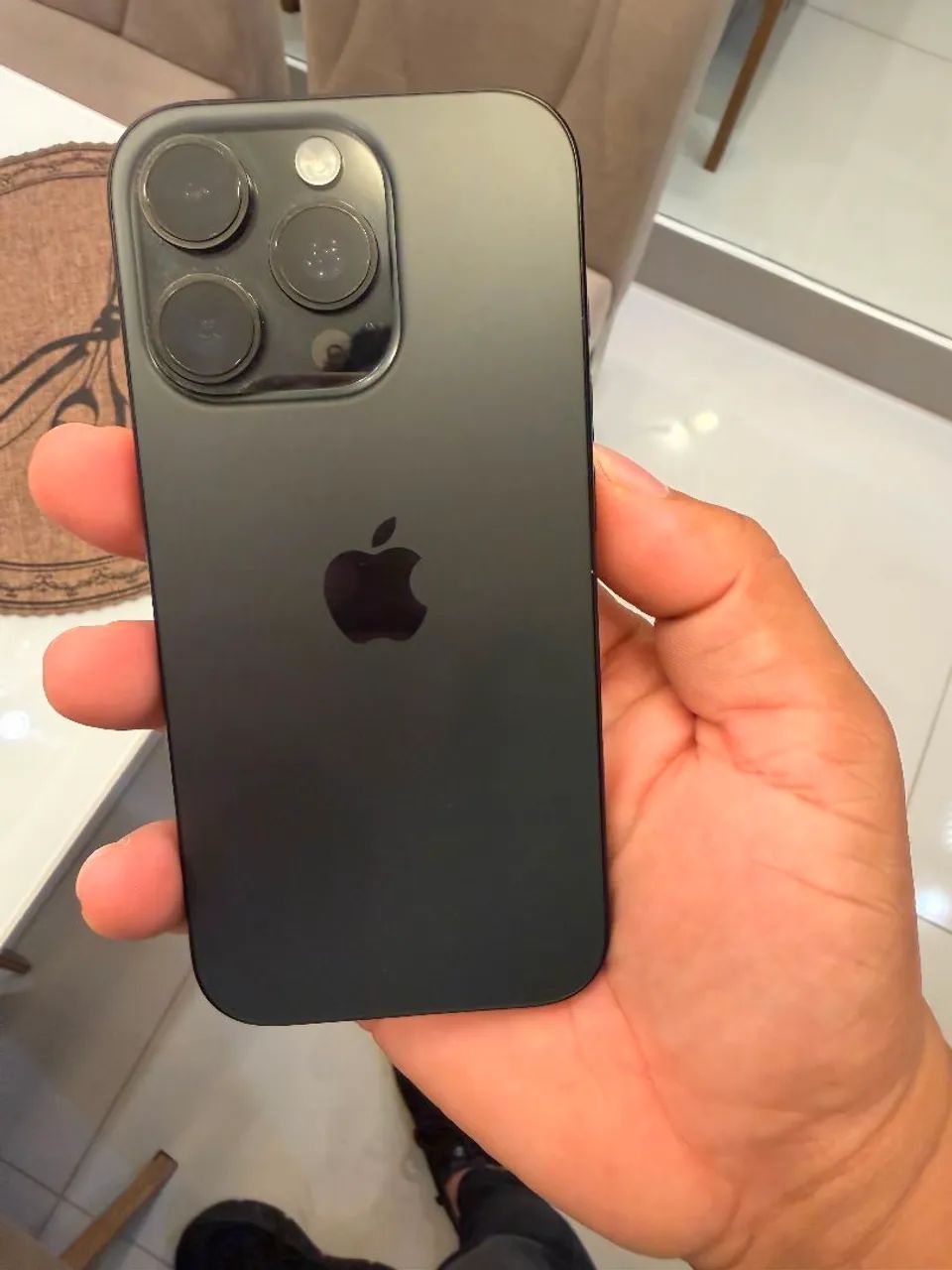 iPhone 16 pro 128 GB - Foto 4