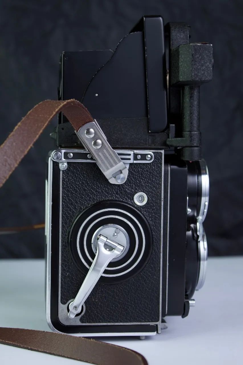 Rolleiflex 2.8d Xenotar F/2.8 + Acessórios - Câmeras e Filmadoras