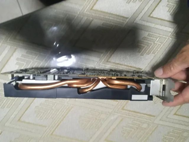 Placa de vídeo r9 280x 3gb sapphire  - Foto 3
