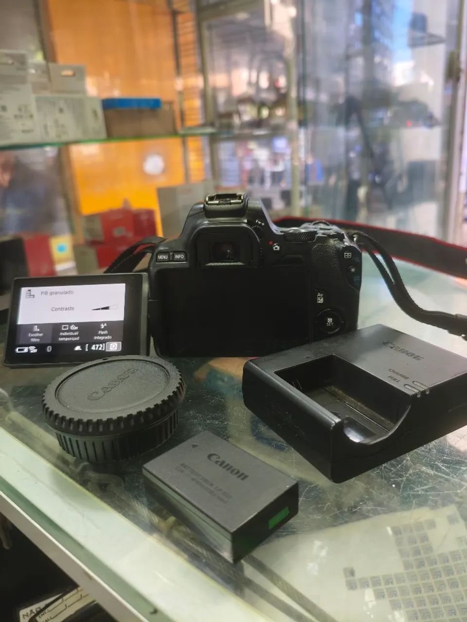Câmera Canon SL3  - Foto 5