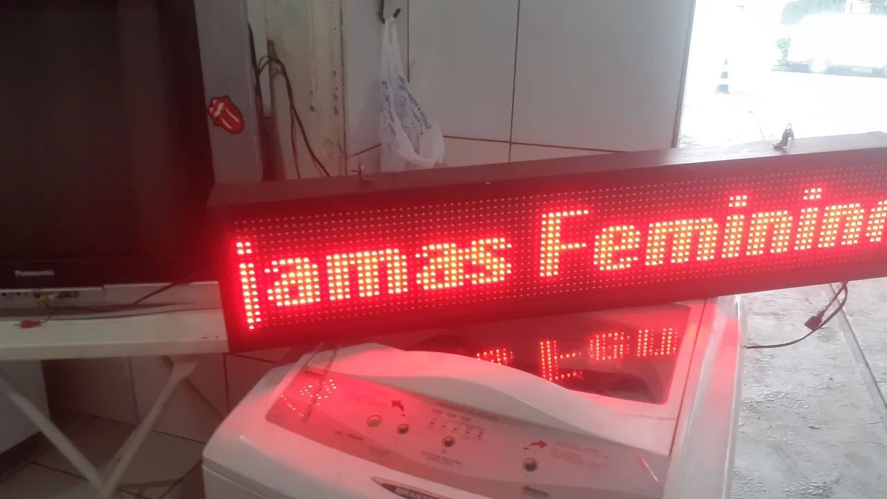 Letreiro luminosidade 