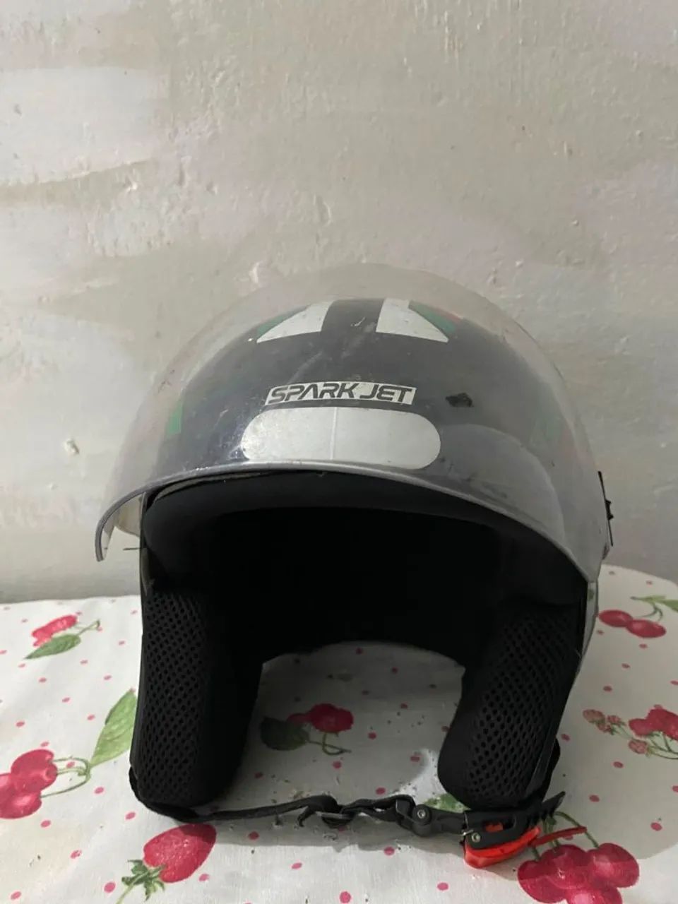 Capacete semi novo  - Foto 3