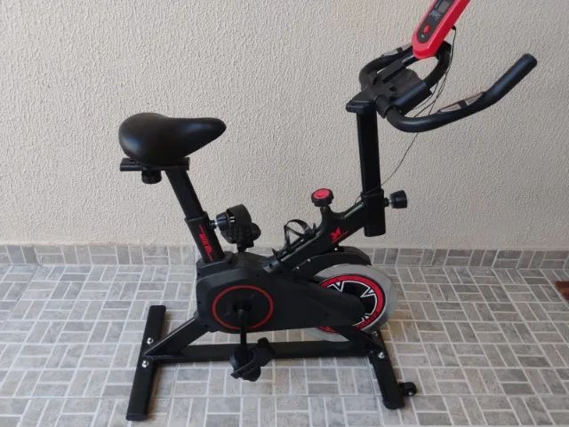 Bicicleta ergométrica, pouco usada, em ótimo estado! - Foto 2
