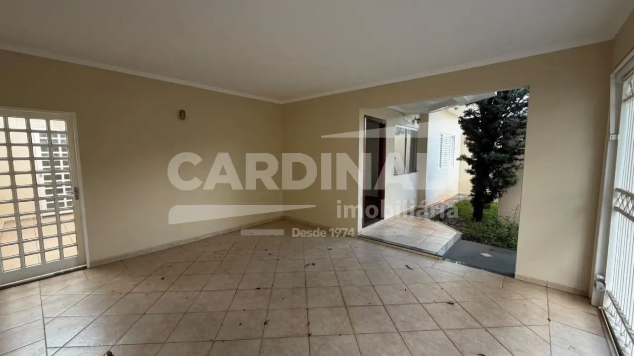 Excelente casa com três dormitórios sendo 1 suite - Foto 5