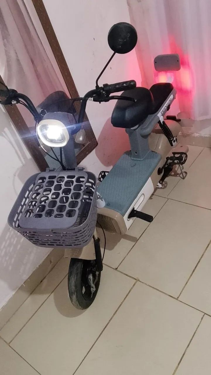 Scooter Elétrica Agile premium 500w