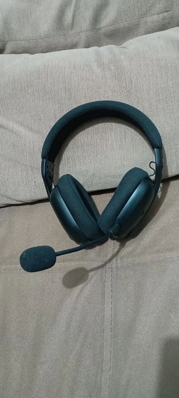 Wireless Headset422080358647091200