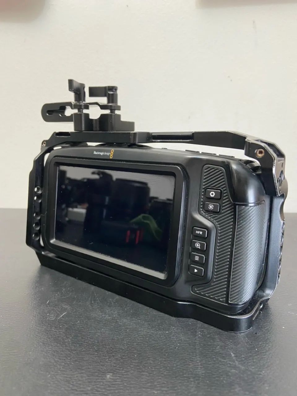 Câmera Black Magic Pocket 4K - Foto 5