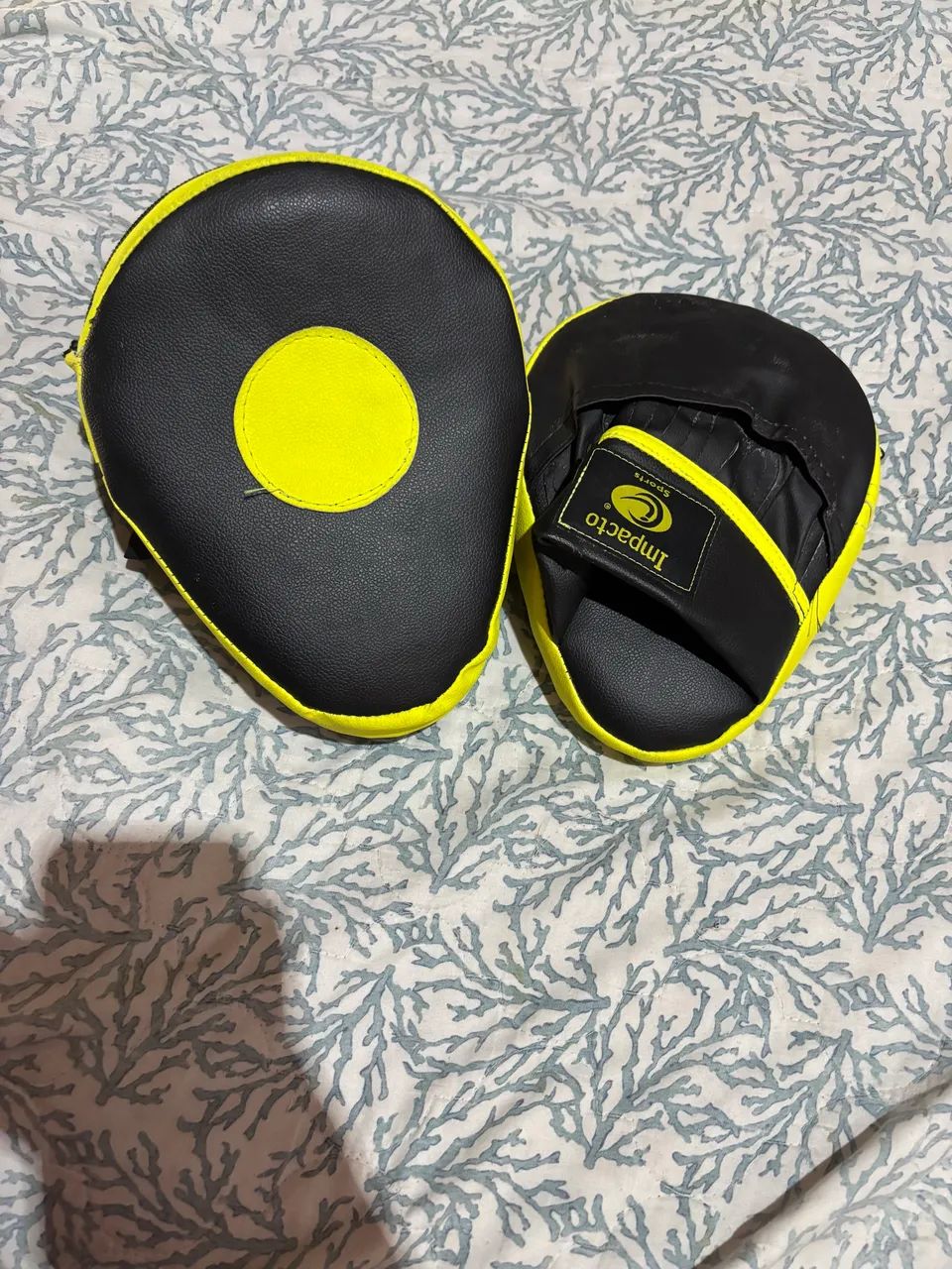 Manoplas seminovas  - Foto 4