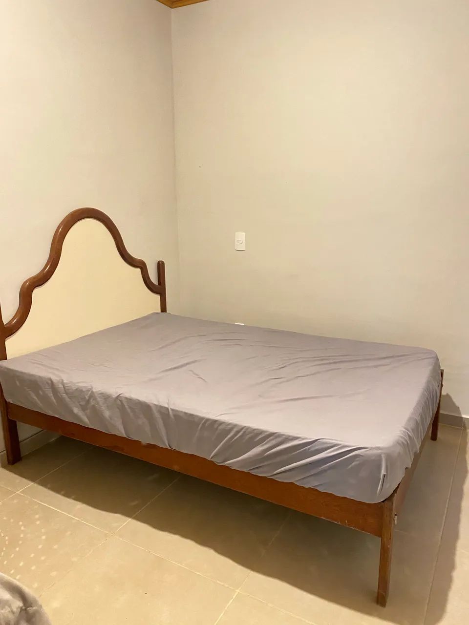 Cama casal 