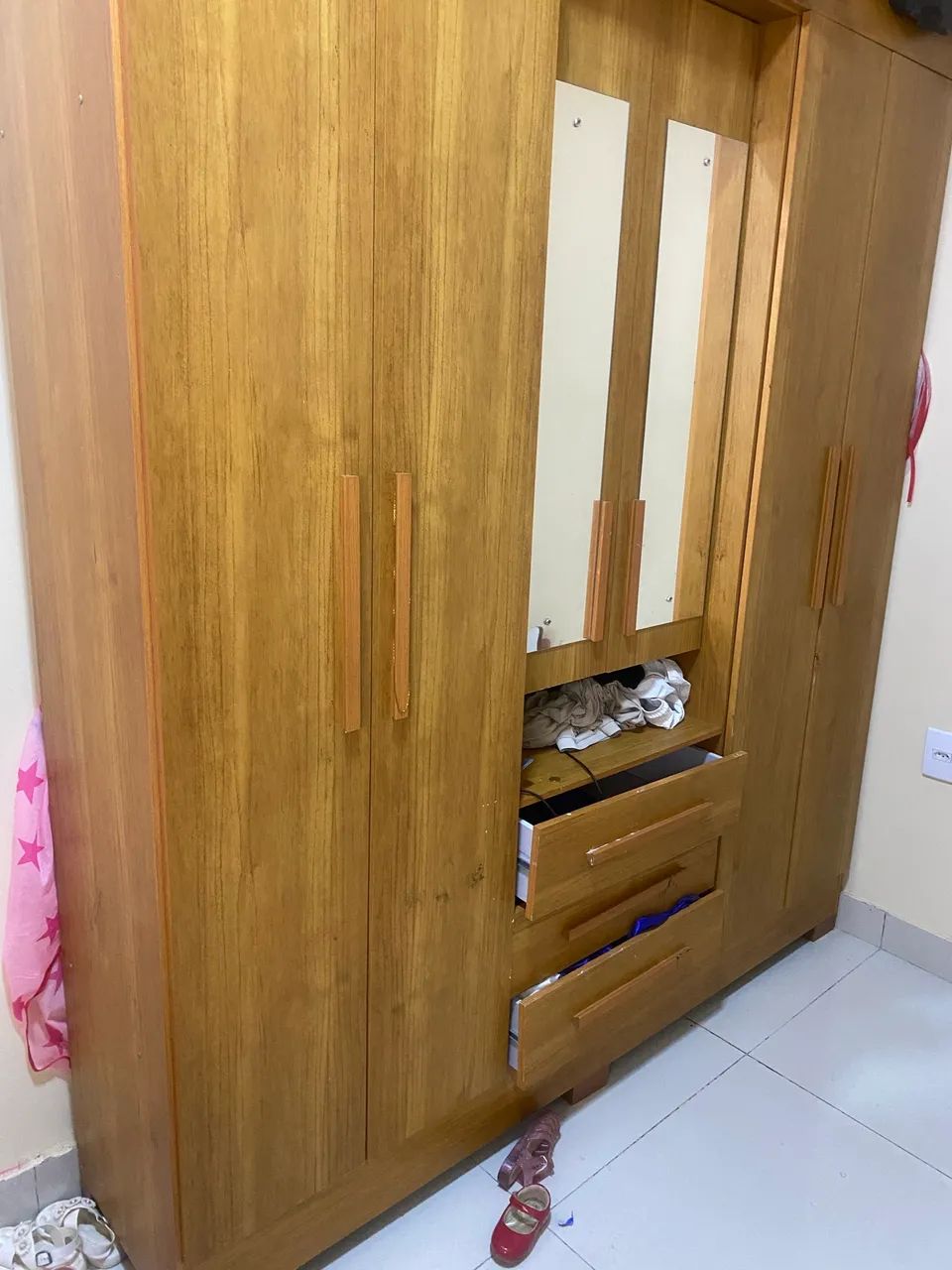guarda-roupa roupa MDF grande  - Foto 2