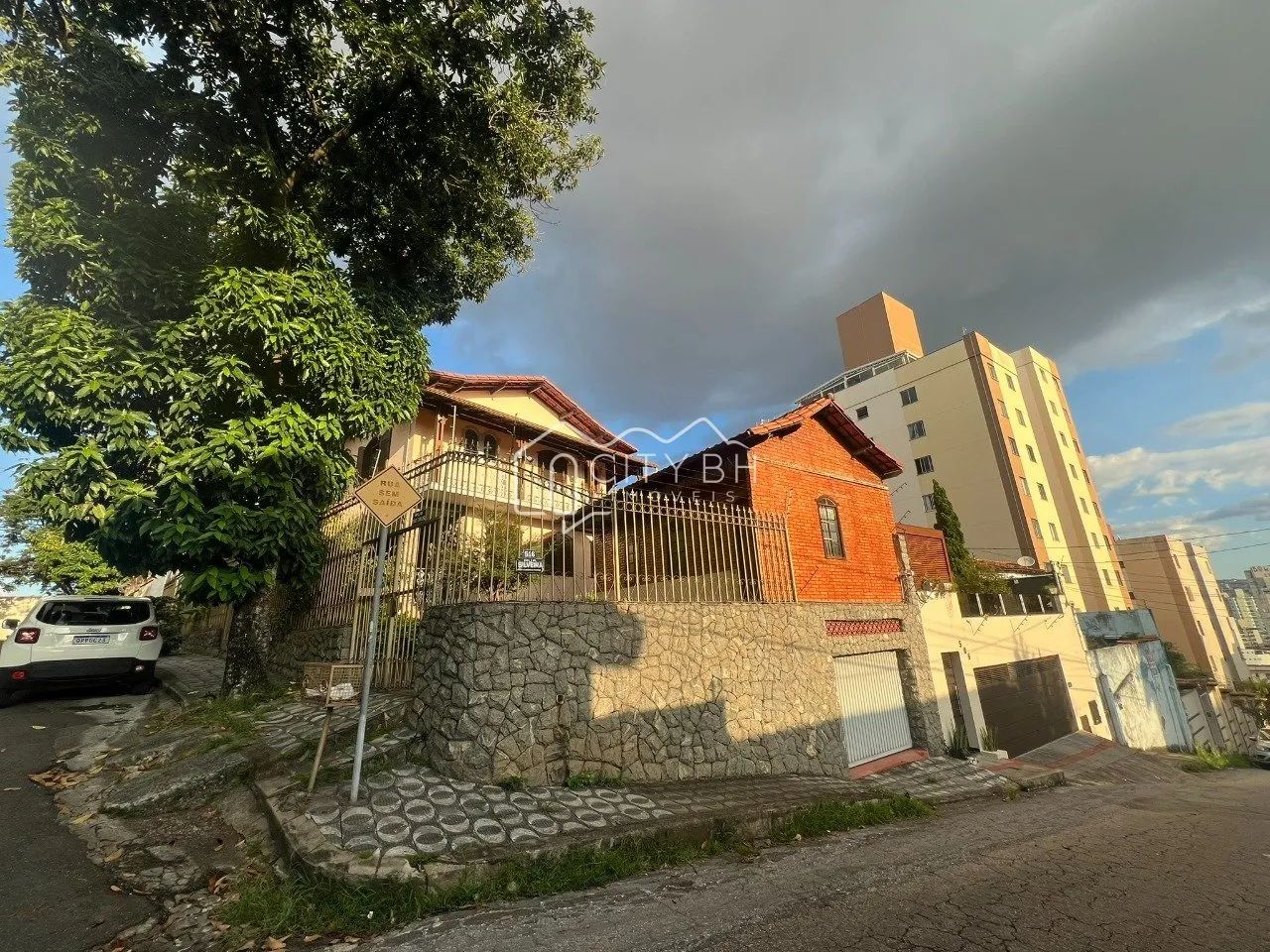 Casa colonial com 4 quartos no bairro da Graça. - Foto 2