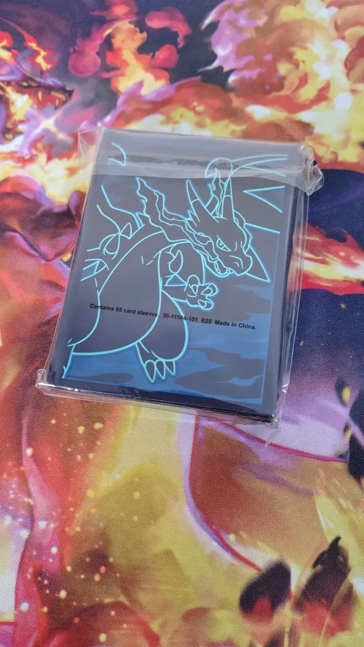 Sleeve mega Charizard x ex da etb 65 unidades,novo!