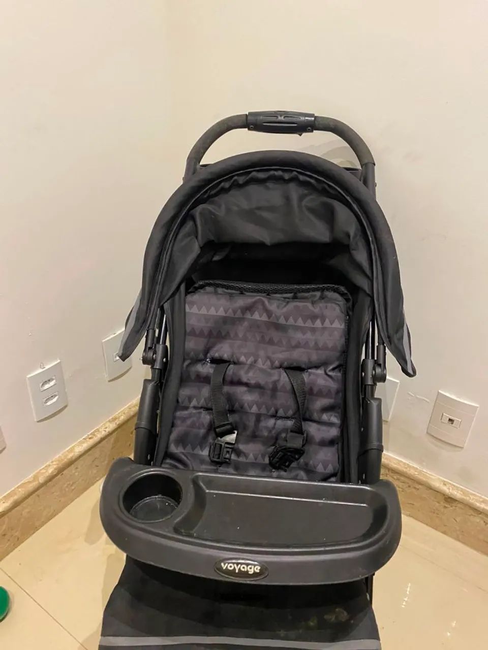 vendo carrinho para bebe 