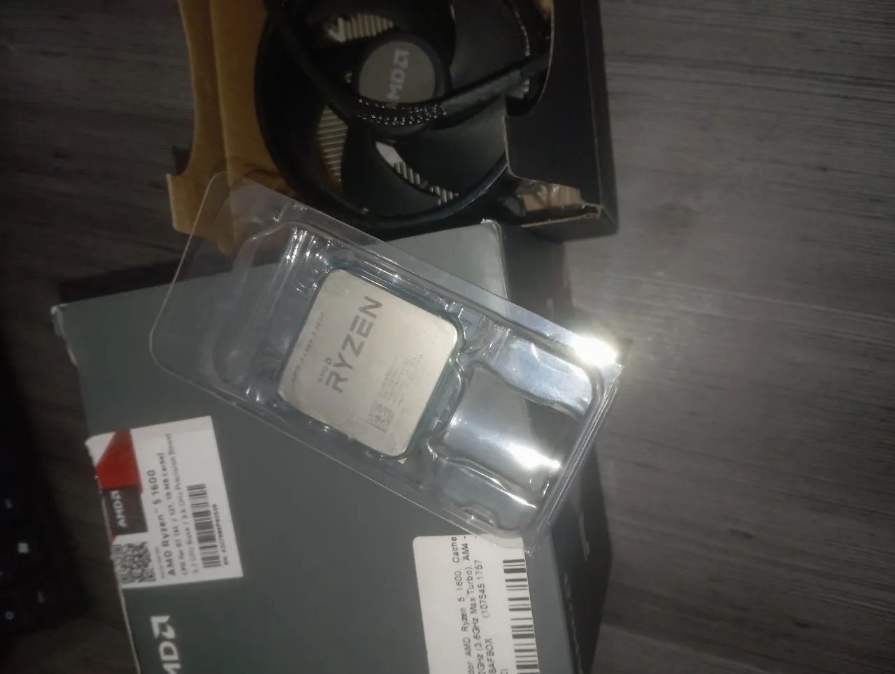 Ryzen 5 1600 + Cooler AMD Original
