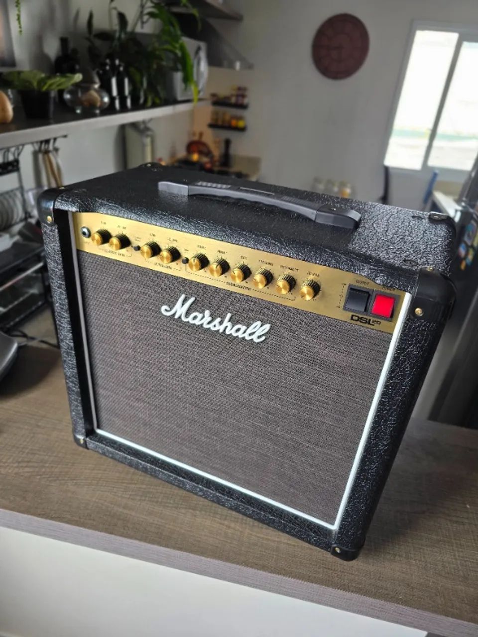 Amplificador Marshall DSL20CR com Vintage 30 - Foto 5