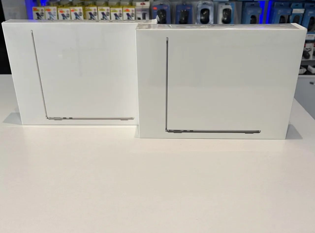 MacBook Air M4 15.3