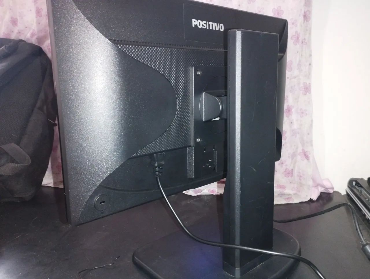 Monitor AOC 20 polegadas  - Foto 4
