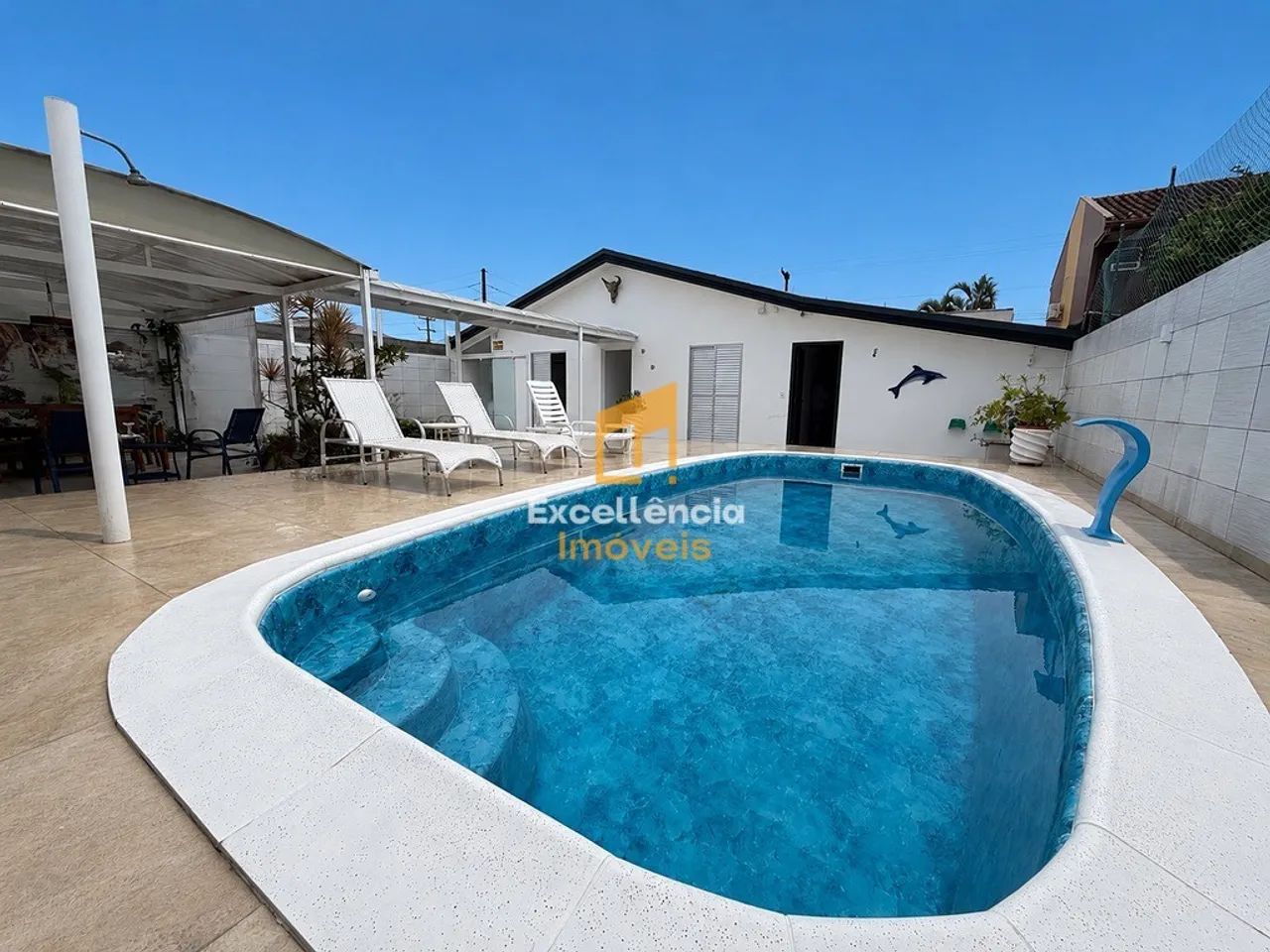 Casa com Piscina, 4 dormitorios Guarapari - Foto 3