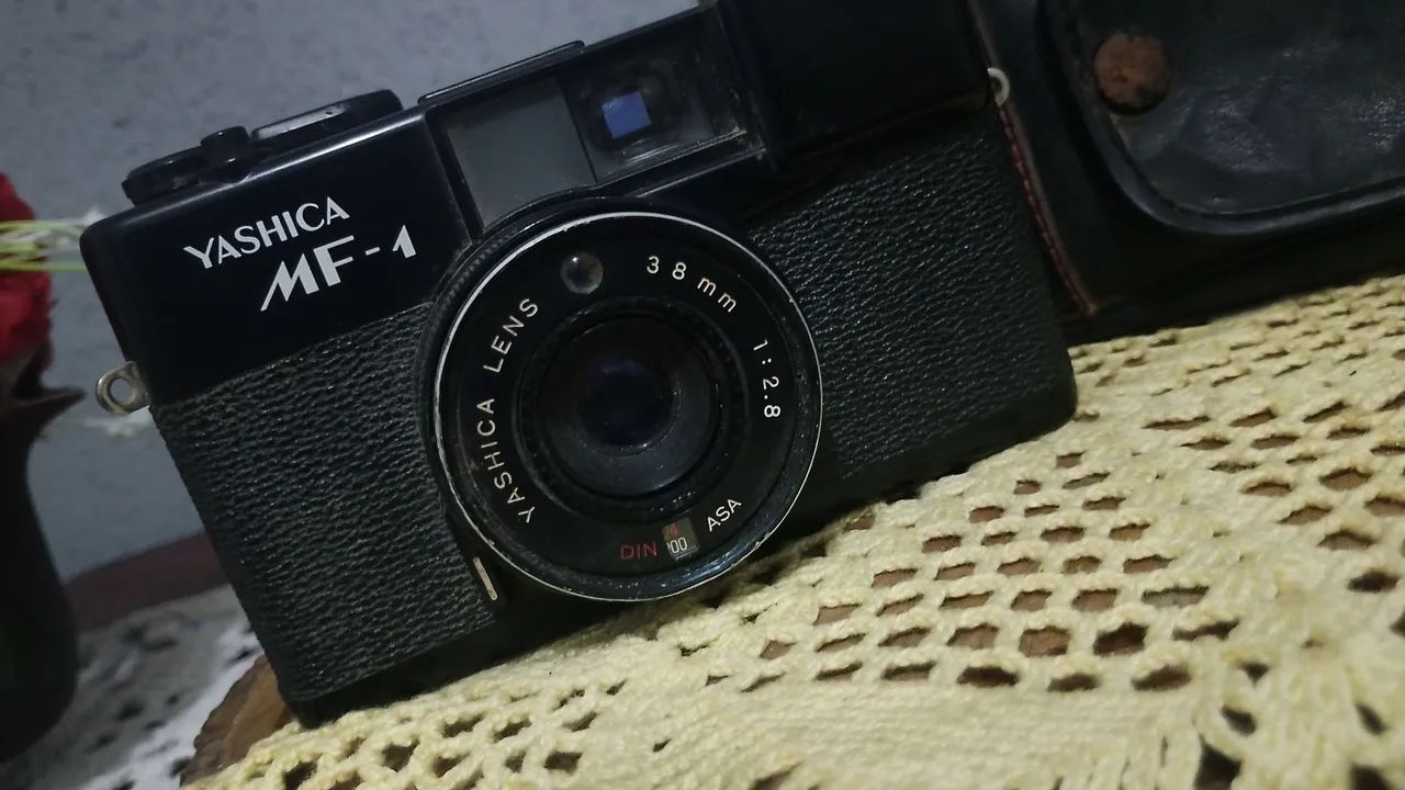 Câmera Yashica MF-1 38mm 1:2.8 + Case Original - Sem Teste  - Foto 3