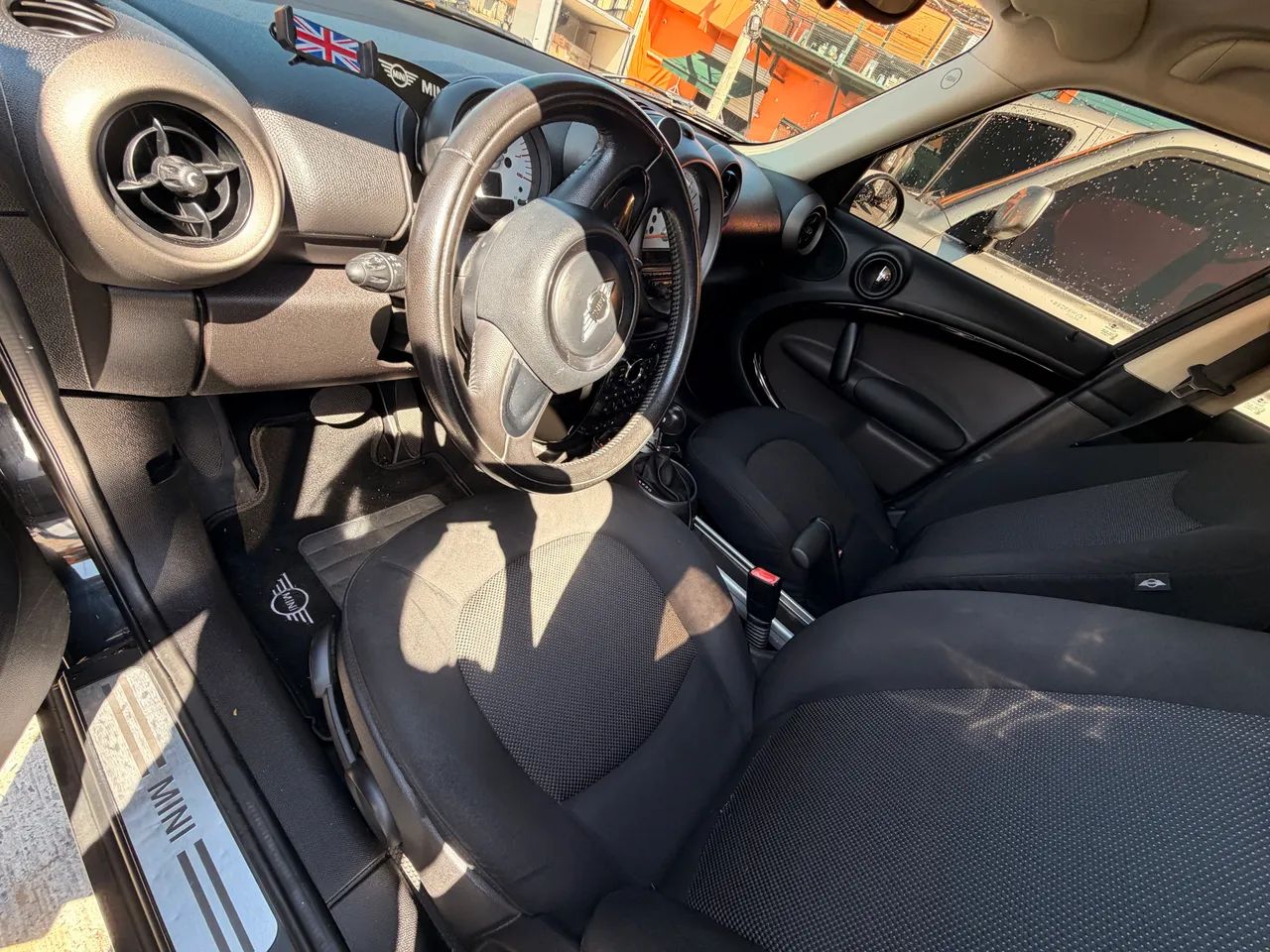 Mini Cooper 1.6 Aut. 2011 - Foto 4