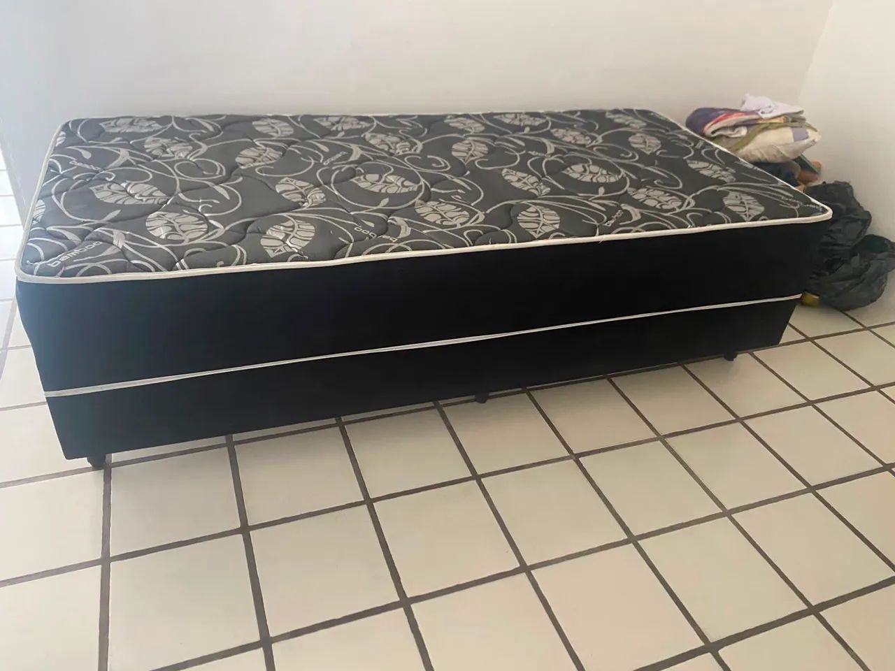 Cama Box 