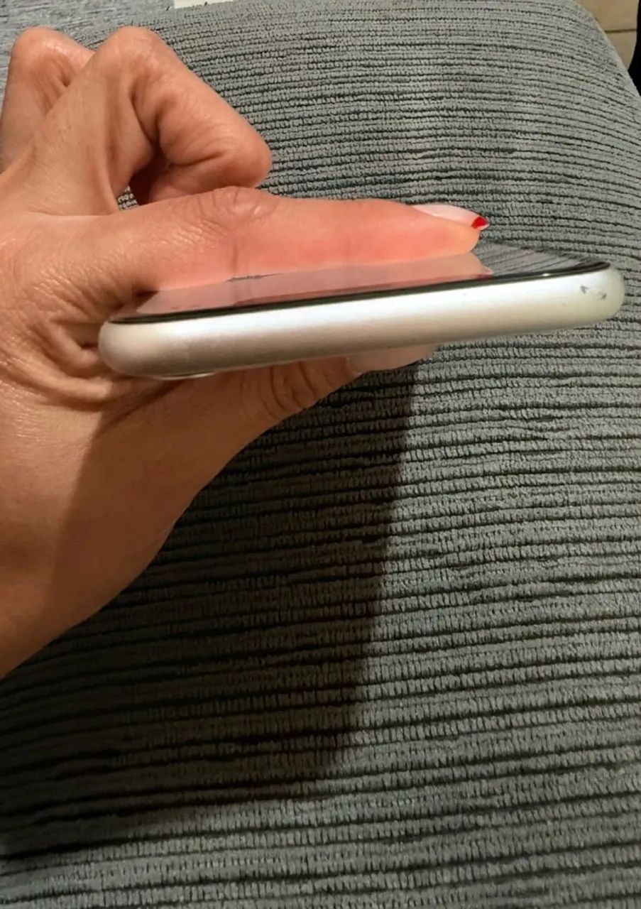 iPhone 11 64g  - Foto 3