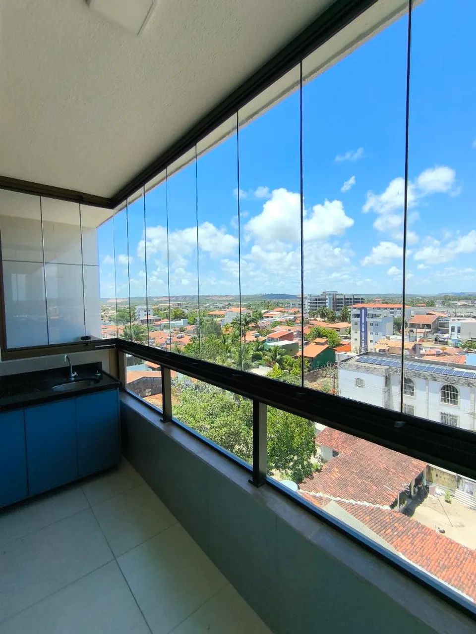 Envidraçamento de sacada - Foto 3