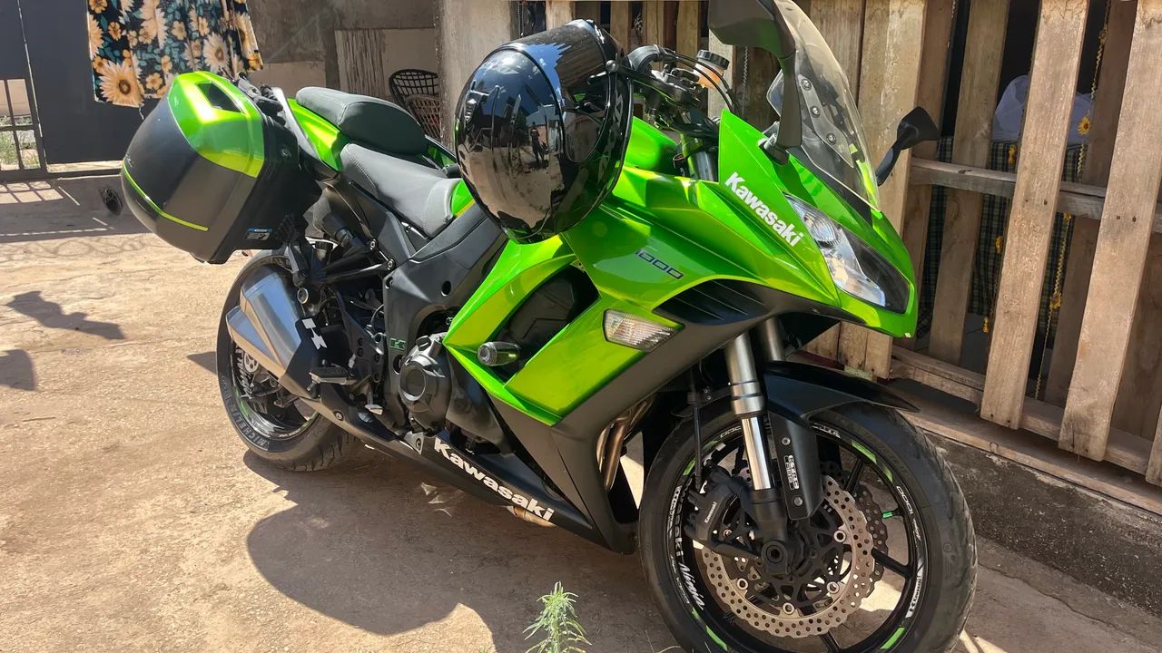 Kawasaki 1000 Tourer 2015 - 1519931281 | OLX